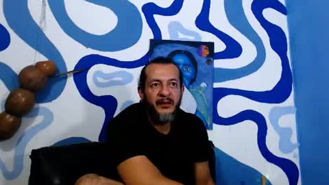 Snapshot of karu_hard chatting on August 4, 12:25 am Karu online show from August 4, 12:25 am