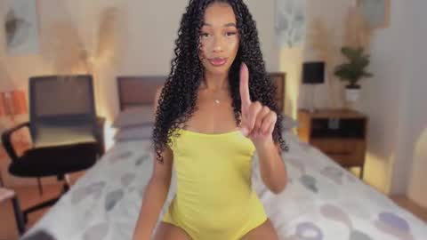 Kary Moon online show from February 4, 9:09 pm