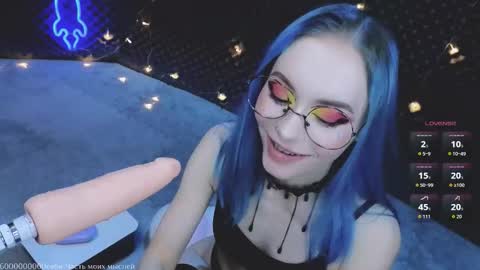 ALYSSA                online show from December 2, 4:35 pm