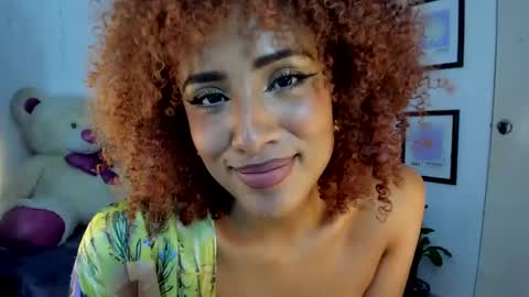 Snapshot of kasielopez chatting on January 2, 10:01 pm Kasie lopez online show from January 2, 10:01 pm