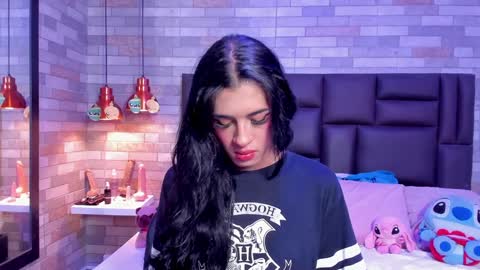 Snapshot of kassandraweked chatting on December 11, 12:02 pm Kassandra Weked online show from December 11, 12:02 pm