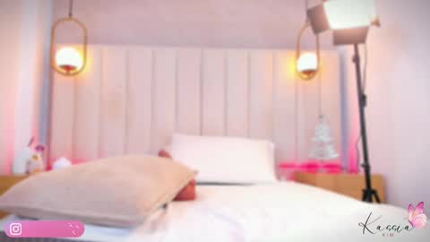 Kassia online show from January 8, 4:04 am