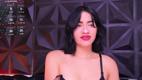 Snapshot of kassianoir_ chatting on January 18, 12:47 pm Kasi online show from January 18, 12:47 pm