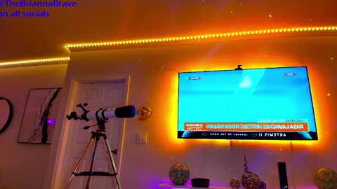 BriannaBrave online show from April 2, 1:47 am