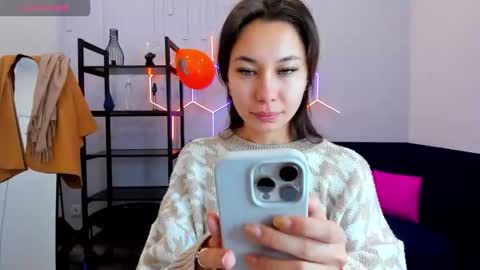 kat__cat online show from October 1, 2:39 am