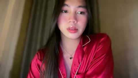 Majesty online show from May 25, 6:25 pm