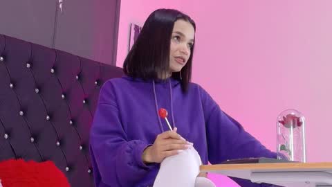 kataaleya__12 online show from February 5, 5:23 am