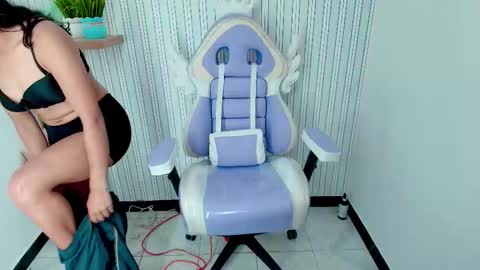 kataleya online show from September 12, 1:17 am