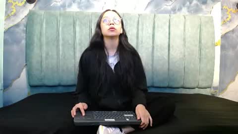 Katalina online show from August 1, 2:05 pm