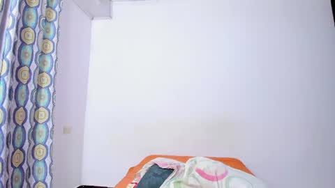 katalina_rivera online show from July 28, 11:58 pm