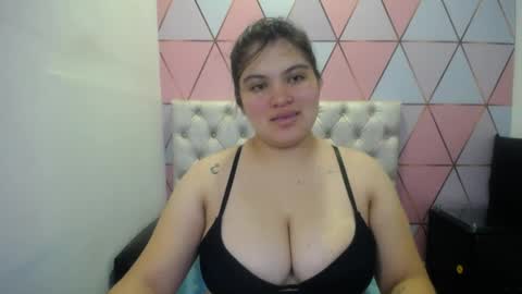 katalina santana25 online show from April 1, 7:22 pm