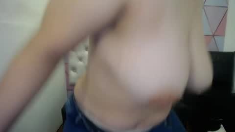 katalina santana25 online show from April 12, 4:56 pm