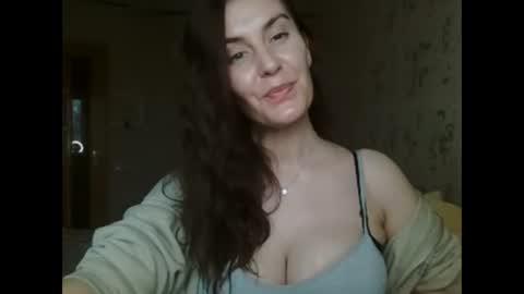 Snapshot of katalinaqe chatting on November 16, 8:31 am KatalinaQE online show from November 16, 8:31 am