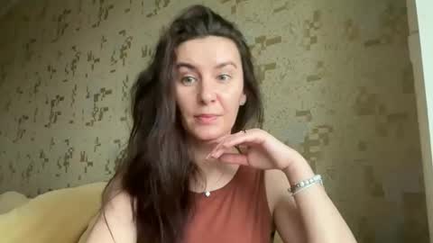 Snapshot of katalinaqe chatting on February 26, 8:13 am KatalinaQE online show from February 26, 8:13 am