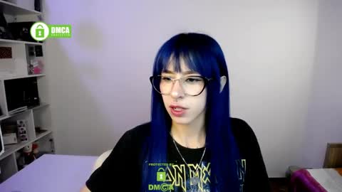 Maca online show from April 14, 2:23 pm