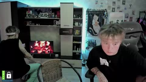 hotkokecct online show from September 25, 2:32 pm