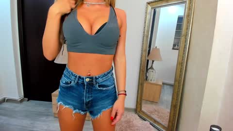 Kate online show from February 6, 8:23 pm