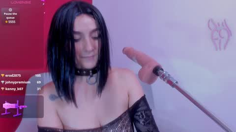 Kate  online show from January 2, 2:35 pm