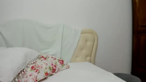 kate cherry25 online show from February 2, 5:15 pm