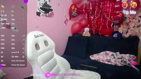 Snapshot of kate_lawrence_ chatting on February 16, 12:43 pm kate_lawrence_ online show from February 16, 12:43 pm