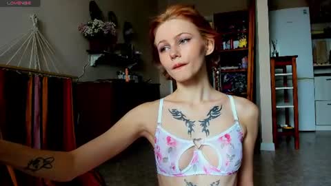 kate_mikki online show from July 28, 8:10 am