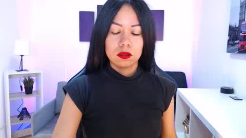 Kate  online show from October 28, 10:41 am