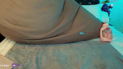 Snapshot of kate_picture chatting on March 7, 8:13 am Kate online show from March 7, 8:13 am