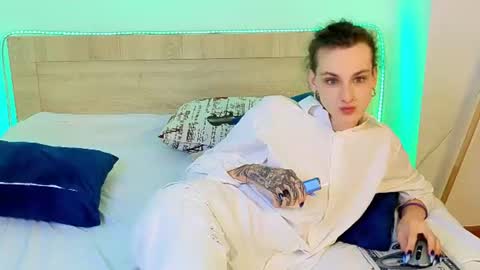 kate_sparkl online show from July 29, 11:47 pm
