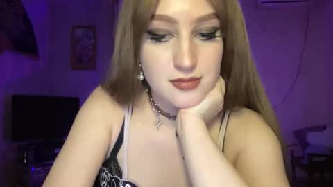 KateMeeeoow online show from December 19, 1:23 am