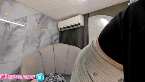 Im Katherine but call me Kate  online show from February 18, 12:06 pm