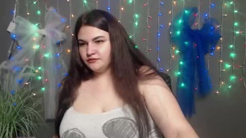 Kate Nils online show from November 17, 8:14 pm