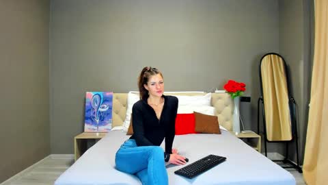 Katerina GTM2 Mo Tu Th Fr Sa Su 3am-10am online show from December 4, 8:12 am