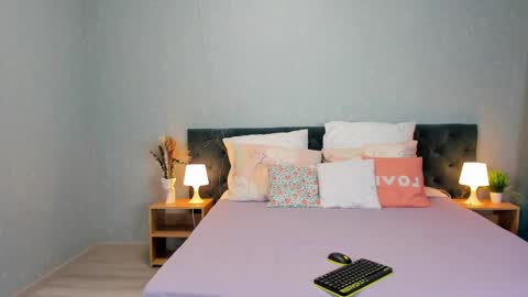 Katerina GTM2 Mo Tu Th Fr Sa Su 3am-10am online show from December 5, 3:37 am