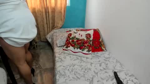 Snapshot of katerinamilf_ chatting on January 4, 9:31 pm kata online show from January 4, 9:31 pm