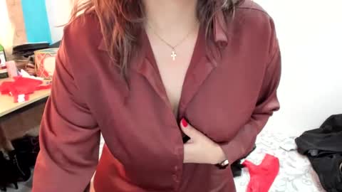 Snapshot of katerinamilf_ chatting on January 12, 6:59 pm kata online show from January 12, 6:59 pm