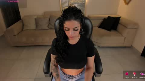 K A T E  online show from February 20, 5:12 am