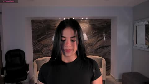 K A T E  online show from April 22, 7:55 am