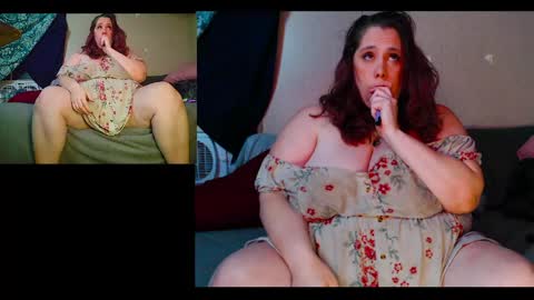 Snapshot of katgall327 chatting on April 4, 2:10 am Kate online show from April 4, 2:10 am