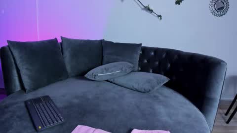 KATHE ANDERSON online show from November 27, 3:03 pm