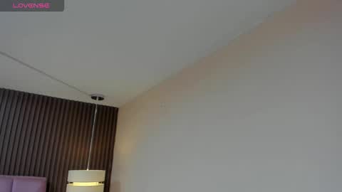 Snapshot of kathe_asian chatting on November 28, 11:35 am online show from November 28, 11:35 am