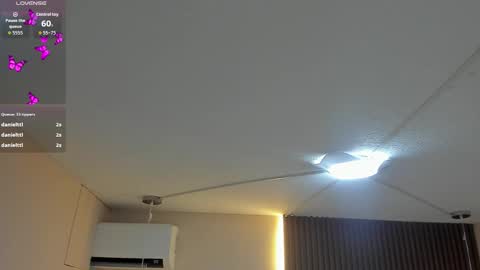 Snapshot of kathe_asian chatting on December 18, 11:38 am online show from December 18, 11:38 am