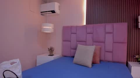 Snapshot of kathe_asian chatting on January 10, 11:45 am online show from January 10, 11:45 am