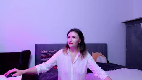 Katherine online show from November 14, 3:55 pm