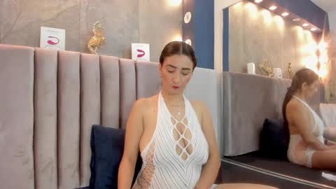 katherynzjones online show from February 25, 5:04 pm