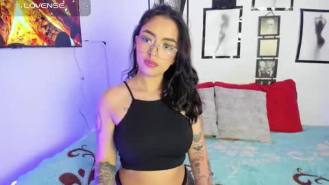 Kath  online show from November 8, 3:29 am