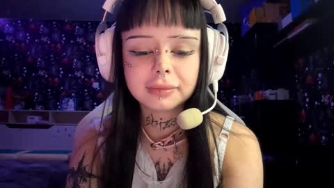 Snapshot of kathimatayoshi chatting on February 26, 3:22 pm Luna online show from February 26, 3:22 pm