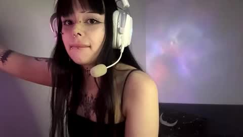 Luna online show from March 30, 3:13 pm