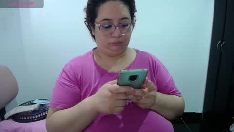 Snapshot of kathybigboobsbbw_ chatting on February 11, 3:08 pm kathybigboobsbbw_ online show from February 11, 3:08 pm