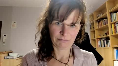 Snapshot of kathysky40 chatting on December 18, 3:51 pm KATHY online show from December 18, 3:51 pm