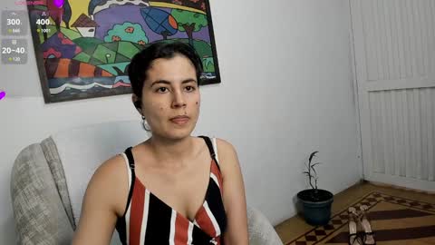 Snapshot of katia_12_ chatting on February 6, 10:43 pm katia_12_ online show from February 6, 10:43 pm